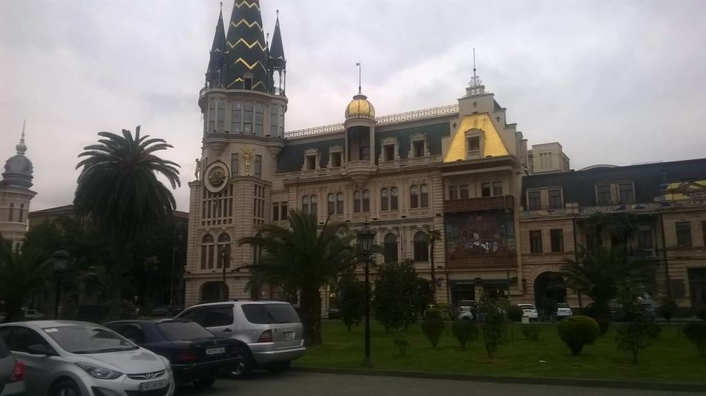 Oldbatumi Apartment Exterior photo